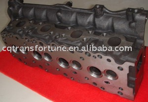 Cylinder Head Toyota 2L old