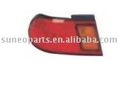 Nissan Sunny Sentra Tail Lamp R26550OM025 L26555OM025