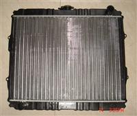 AUTO PART RADIATOR FOR TOYOTA  HILUX  88 RN60/65   16400-71081