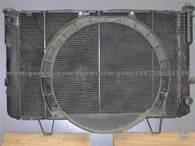 Auto Radiator For Peugeot 505MT