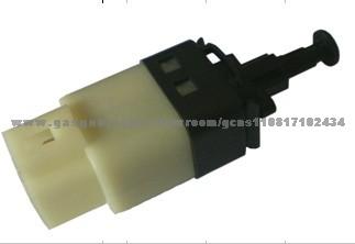 Brake Light Switch For Shanghai GM New Seal OEM:9046462