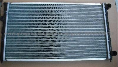 SEAT Radiator 6K0121253M