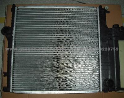 BWM Radiator 17111728905