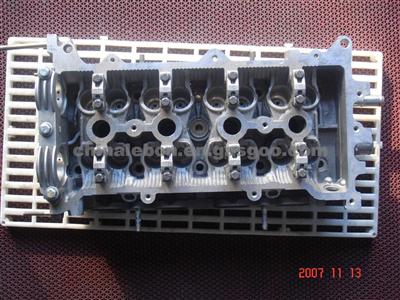 TOYOTA CYLINDER HEAD 11101-22071