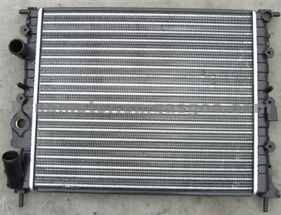 Radiator RENAULT 7700838134