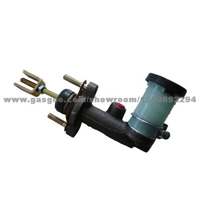 ISUZU Clutch Master Cylinder