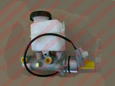 Brake Master Cylinder MR475274 ISUZU I