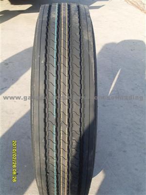 11R22.5 ROADSHINE TBR Tires