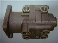 FOOT BRAKE VALVE-461 315 0120