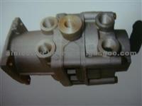 FOOT BRAKE VALVE-461 319 0080