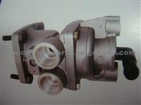 FOOT BRAKE VALVE-461 315 2580