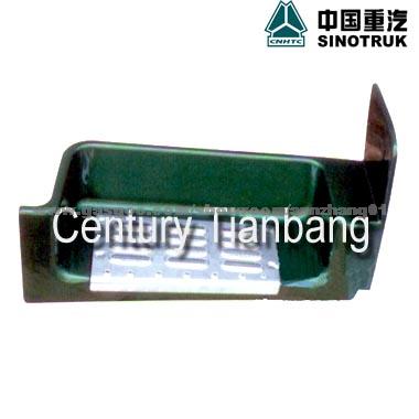 Sinotruk Howo High Quality Cabin Parts Az1642240031 Left Step Bow Bottom