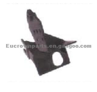 Bumper Lnner Frame Bracket RH 20499244