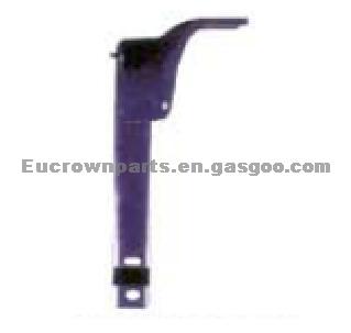 Upper step front bracket LH OE NO.:20502235