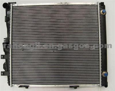 MERCEDES RADIATOR 1235015601