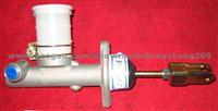 NISSAN 810 CLUTCH MASTER Cylinder 30610-W5700