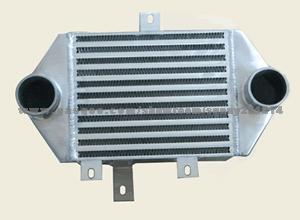 High Heating Efficiency ,Light Weigt Heat Exchanger For Vehicle
