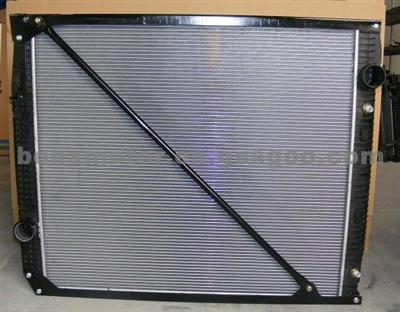 Radiator BENZ ACTROS A9425003303