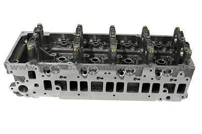 4M42 Cylinder Head