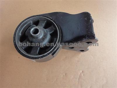 Elantra / Coupe Engine Mounting