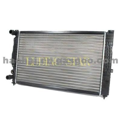 AUTO RADIATOR 8D0121251P