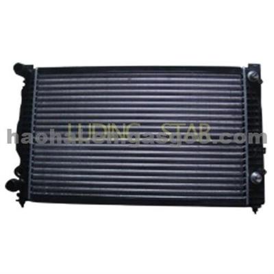 AUTO RADIATOR 8D0121251M