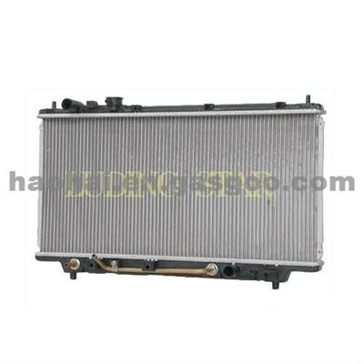 AUTO RADIATOR B6BG-15-200F/B6BF-15-200F