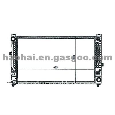 AUTO RADIATOR 8D0 121 251L