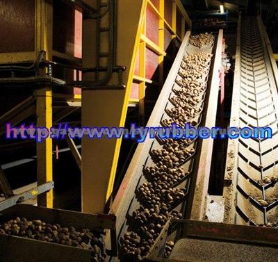 Rubber Conveyor Belts - Chevron Conveyor Belts