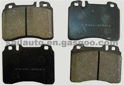 Mercedes Benz Brake Pad D561-7440/FDB1037/FDB646/WVA21153