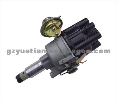 Ignition Distributor For NISSAN L16 L18 22100-U0100 / 22100-U0101