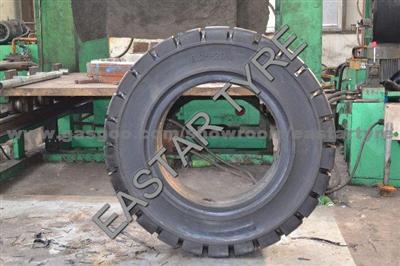 Forklift Solid Tire (18x7-8)