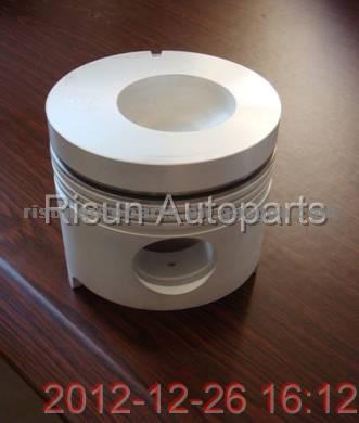 Diesel Engine Piston KM138-04003