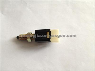 Break Light Switch 25320-75A00