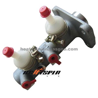 ISUZU NKR Brake Master Cylinder