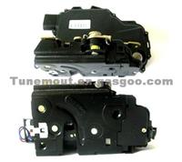 FRONT DOOR LOCK MECHANISM FOR VW BORA Golf MK4 97 Passat 96 3B1837015A