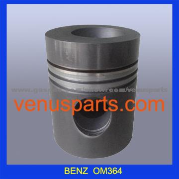 Mercedes Benz Auto Parts Diesel Engine Piston OM366 OM367 0028000 0028090