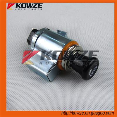 Instrument Panel Cigar Lighter For Mitsubishi Pajero V73 6G72 V75 6G74 V77 6G75 V78 4M41 Outlander CU2W CU5W MR233903 MN121271