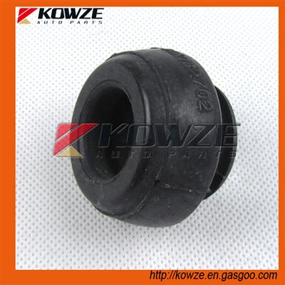 Engine Rear Mounting Lower Bushing For Mitsubishi Pajero V73 6G72 V75 6G74 V77 6G75 V78 4M41 IO H66 H67 H76 H77 L400 MR132702