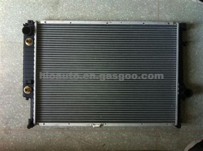 Auto Radiator For BMW RADIATOR 1723467/