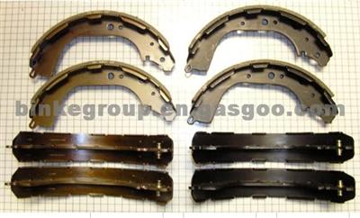 S631-1433 NISSAN BRAKE SHOES OEM 44060-0W727