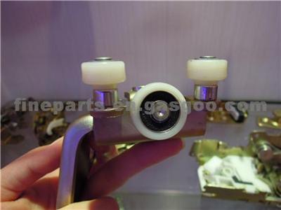 9017601047 , MERCEDES BENZ SPRINTER UPPER DOOR ROLLER , 2d1 843 436