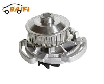 Volkswagen-VW Water Pump Oem 052 121 004 052 121 005