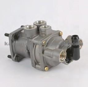 1518070,0034312205 DAF Foot Valve