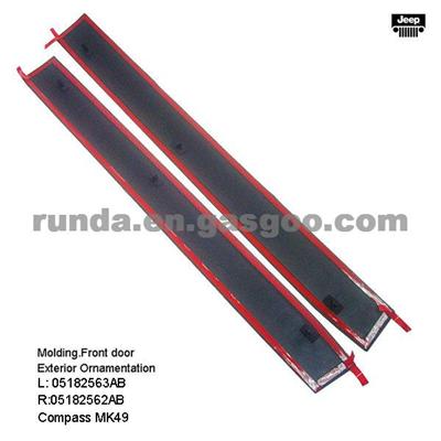 Molding Front Door R : 05182562AB / L:05182563AB JEEP