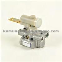 0003283930 BENZ Levelling Valve