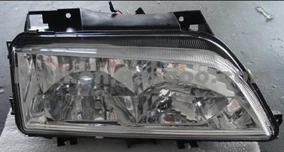 Citroen Xantia 99 Head Lamp OEM (R)88205035 (L)88205034