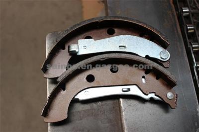 Peugeot 405 Brake Shoes GS8272