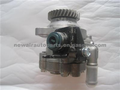 Nissan E25 Power Steering Pump 49110-VW600