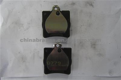 CHRYSLER MERCEDEZ- BENZ BRAKE PAD D779-7647